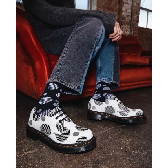 Dr. Martens 1461 Polka Dot Smooth Leather Oxford Shoes Womens 7 /38 White Black - Picture 10 of 10